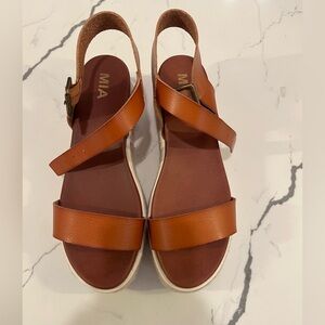 MIA Kasandra Platform Brown Strappy Sandals | Women’s 9.5 | NWOT
